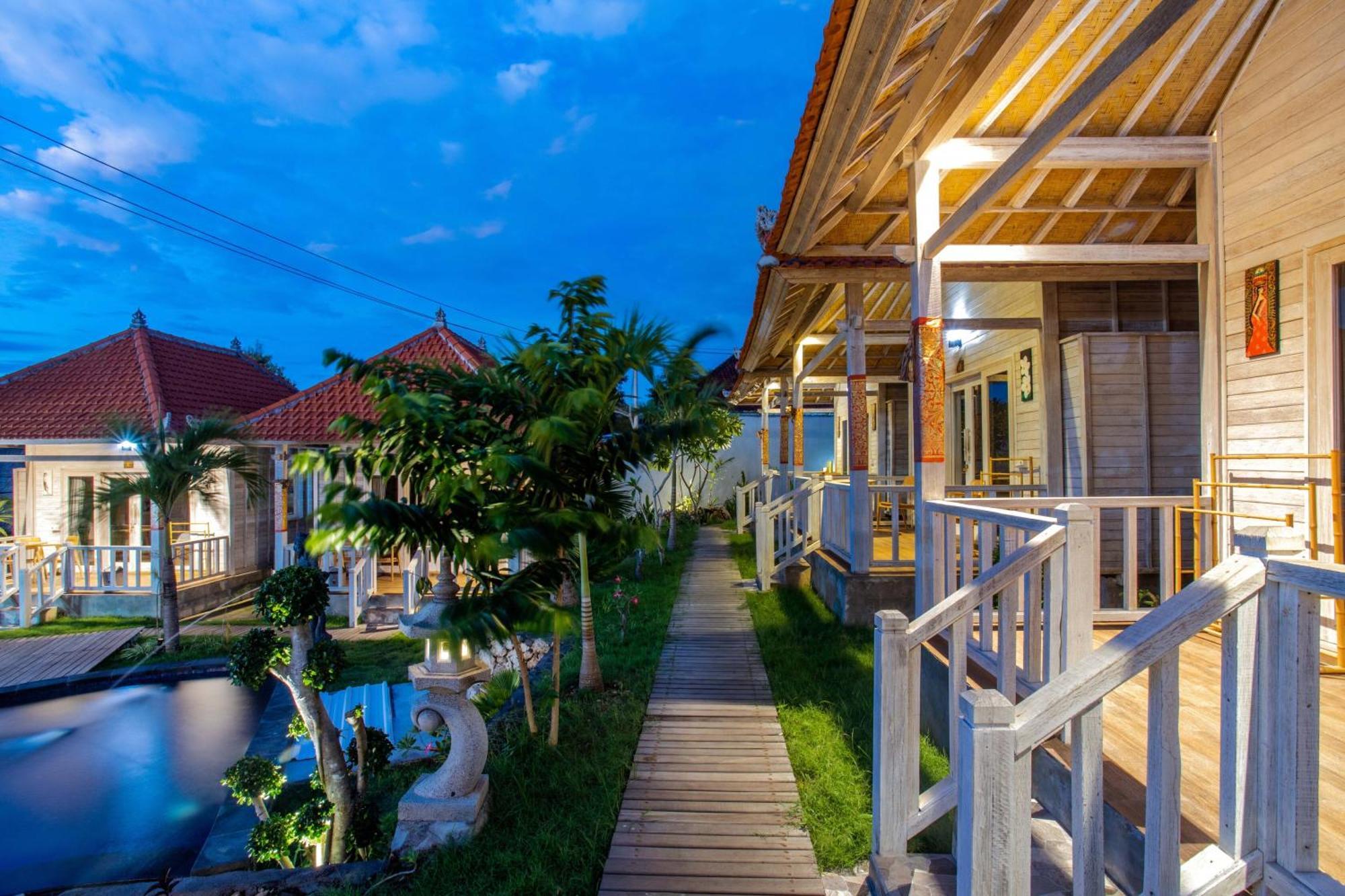 Blue Sky Villa Ceningan นูซาเลมโบงัน ภายนอก รูปภาพ